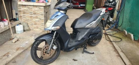 Kymco Agility Става за А1 много лек икономичен и пъргав скутер, снимка 10