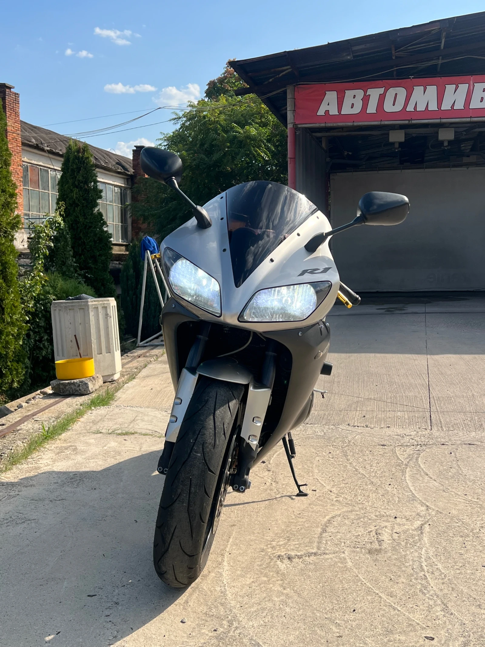 Yamaha YZF-R1 Rn09 - изображение 10