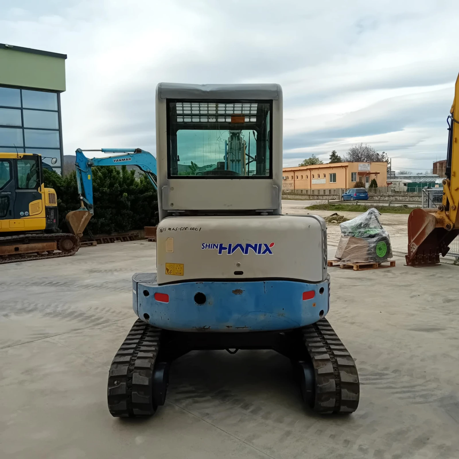 Багер Hitachi HANIX NS35R - НАЛИЧЕН!!! - изображение 4