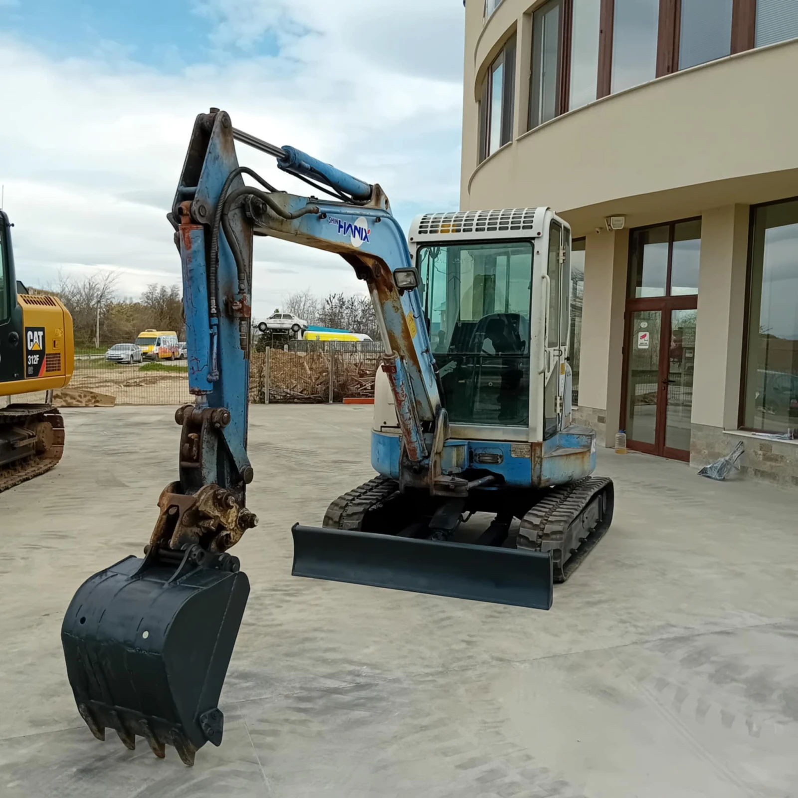 Багер Hitachi HANIX NS35R - НАЛИЧЕН!!! - изображение 8