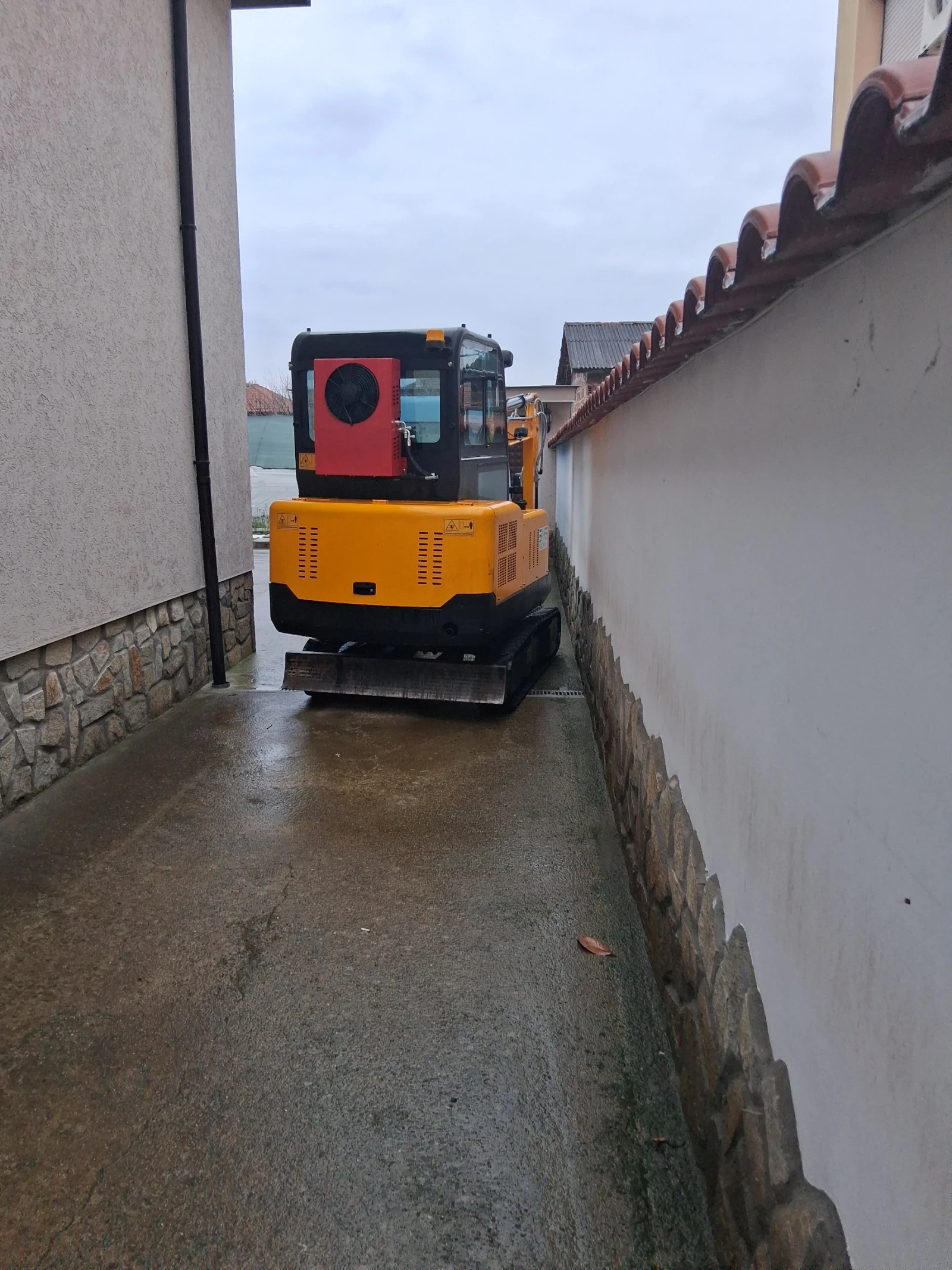 ����� NOUMAN | Mobile.bg � ����������� 12