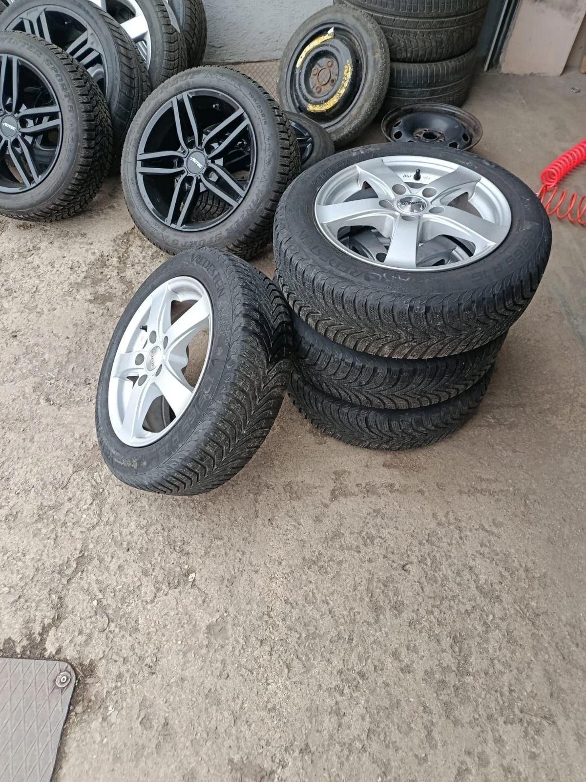 ���� � ������ 175/65R15 | Mobile.bg � ����������� 2