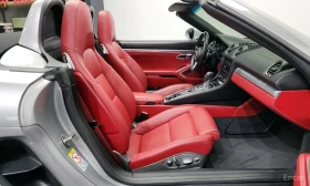 Porsche Boxster 718 GTS 4.0* КОЖА* ПОДГРЕВ* ОБДУХВАНЕ, снимка 3