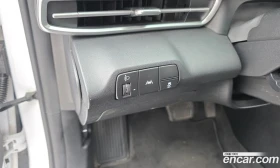 Hyundai Elantra 1.6 LPi Style, снимка 15