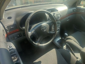 Toyota Avensis, снимка 7 - Автомобили и джипове - 45671841