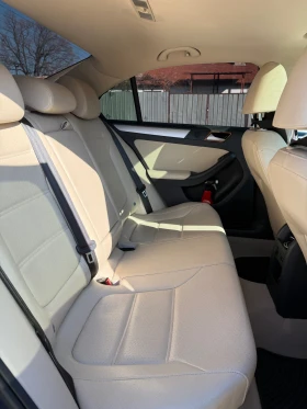 Обява за продажба на VW Jetta 1.4 TSI Hybrid  ~18 600 лв. - изображение 7