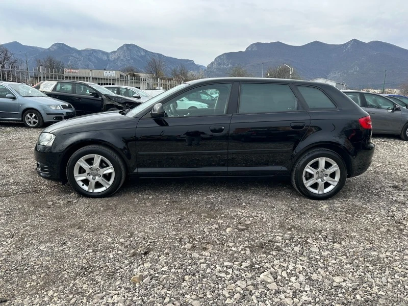 Audi A3 1, 6I 102kc, снимка 2 - Автомобили и джипове - 40080182