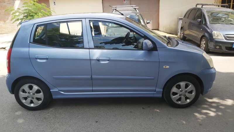 Kia Picanto, снимка 8 - Автомобили и джипове - 47582710