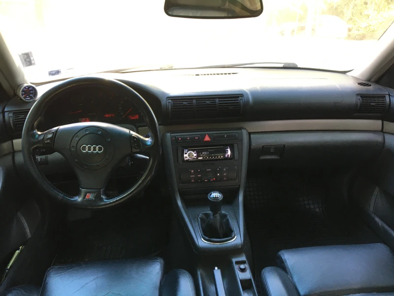 Audi A4 1.9 pd, снимка 2 - Автомобили и джипове - 47777611