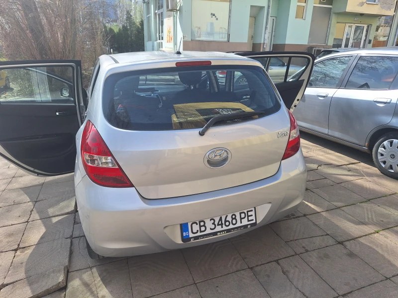 Hyundai I20, снимка 5 - Автомобили и джипове - 49630344