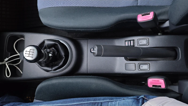 Fiat Sedici 1.9, снимка 16 - Автомобили и джипове - 52083471