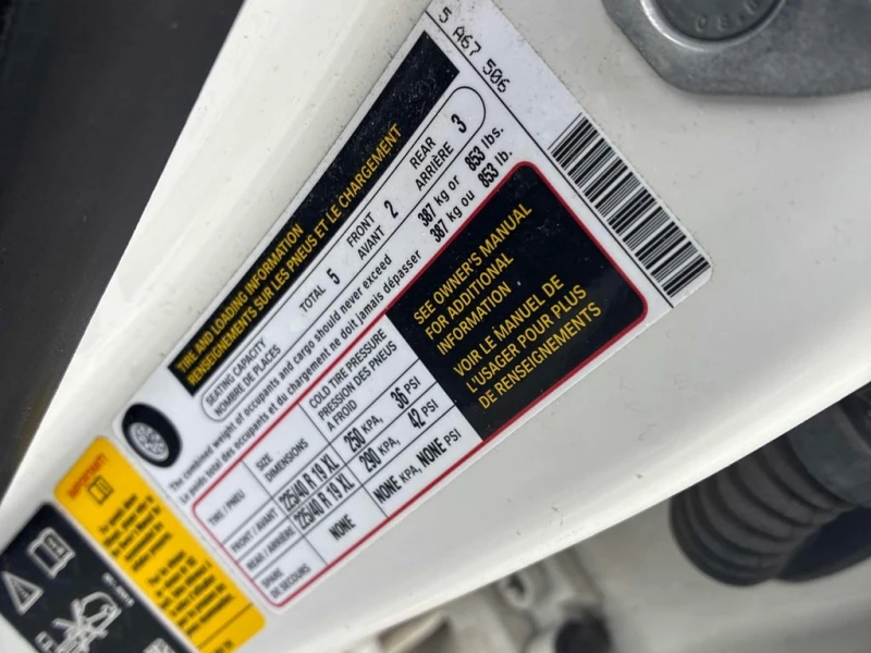 BMW 330 XDRIVE * ПЪЛЕН М ПАКЕТ* ПАНОРАМА* ДВА ЧИФТА ГУМИ* , снимка 15 - Автомобили и джипове - 53394052