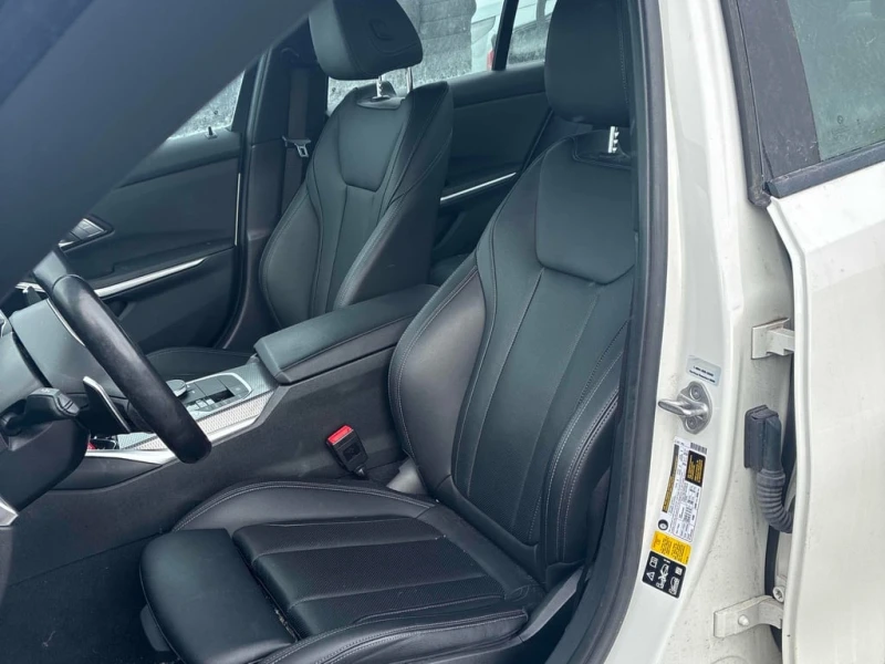 BMW 330 XDRIVE * ПЪЛЕН М ПАКЕТ* ПАНОРАМА* ДВА ЧИФТА ГУМИ* , снимка 11 - Автомобили и джипове - 53394052