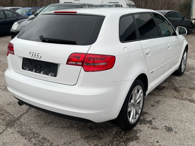 Audi A3 1.6/102 K.C, снимка 6 - Автомобили и джипове - 53406114