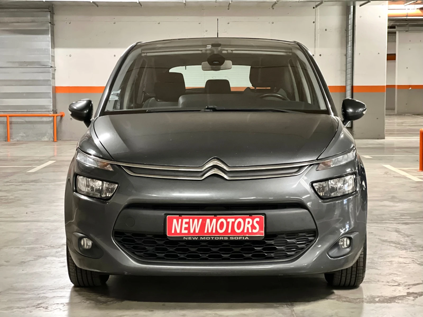 Citroen C4 Picasso 1.6HDI-Лизинг през Уникредит по 320лв на месец - изображение 2