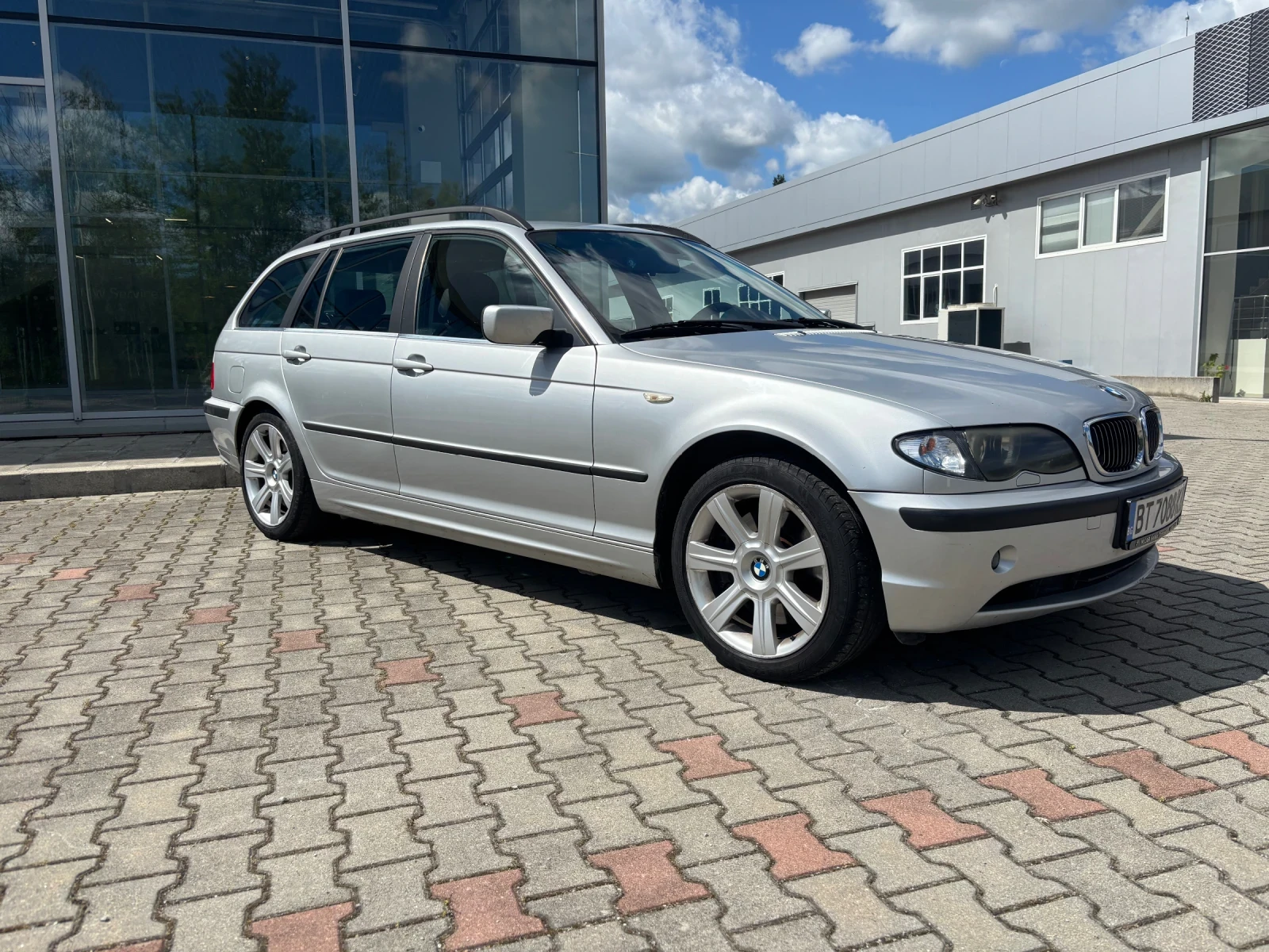 BMW 330  - изображение 4