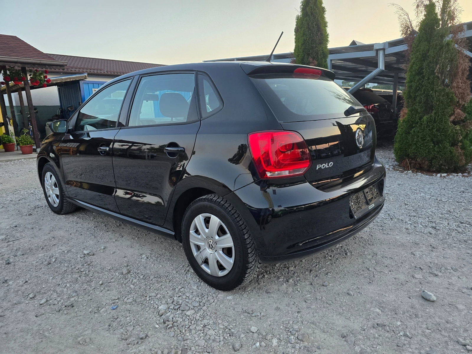 VW Polo 1.2 БЕНЗИН ! ! КЛИМАТИК ! !  - изображение 3