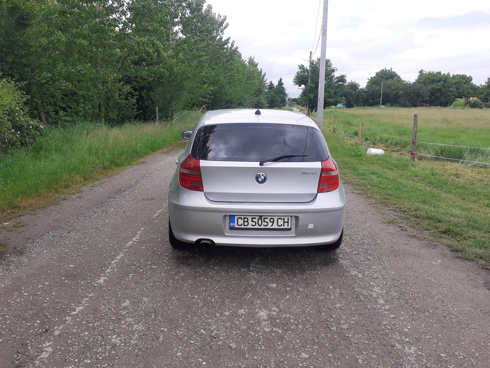 BMW 118  - изображение 8