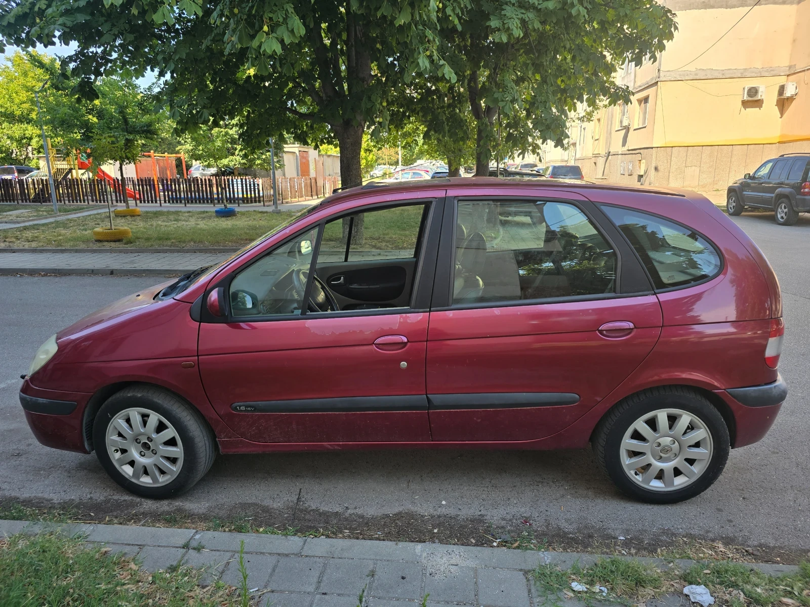 Renault Scenic  - изображение 4