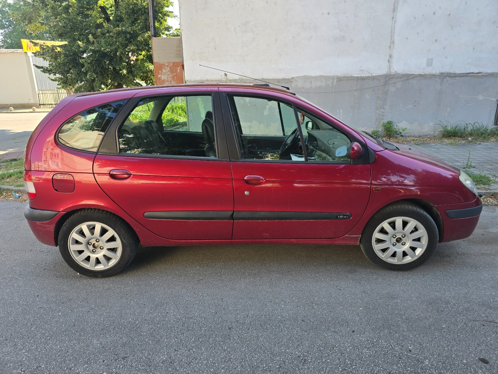Renault Scenic  - изображение 6