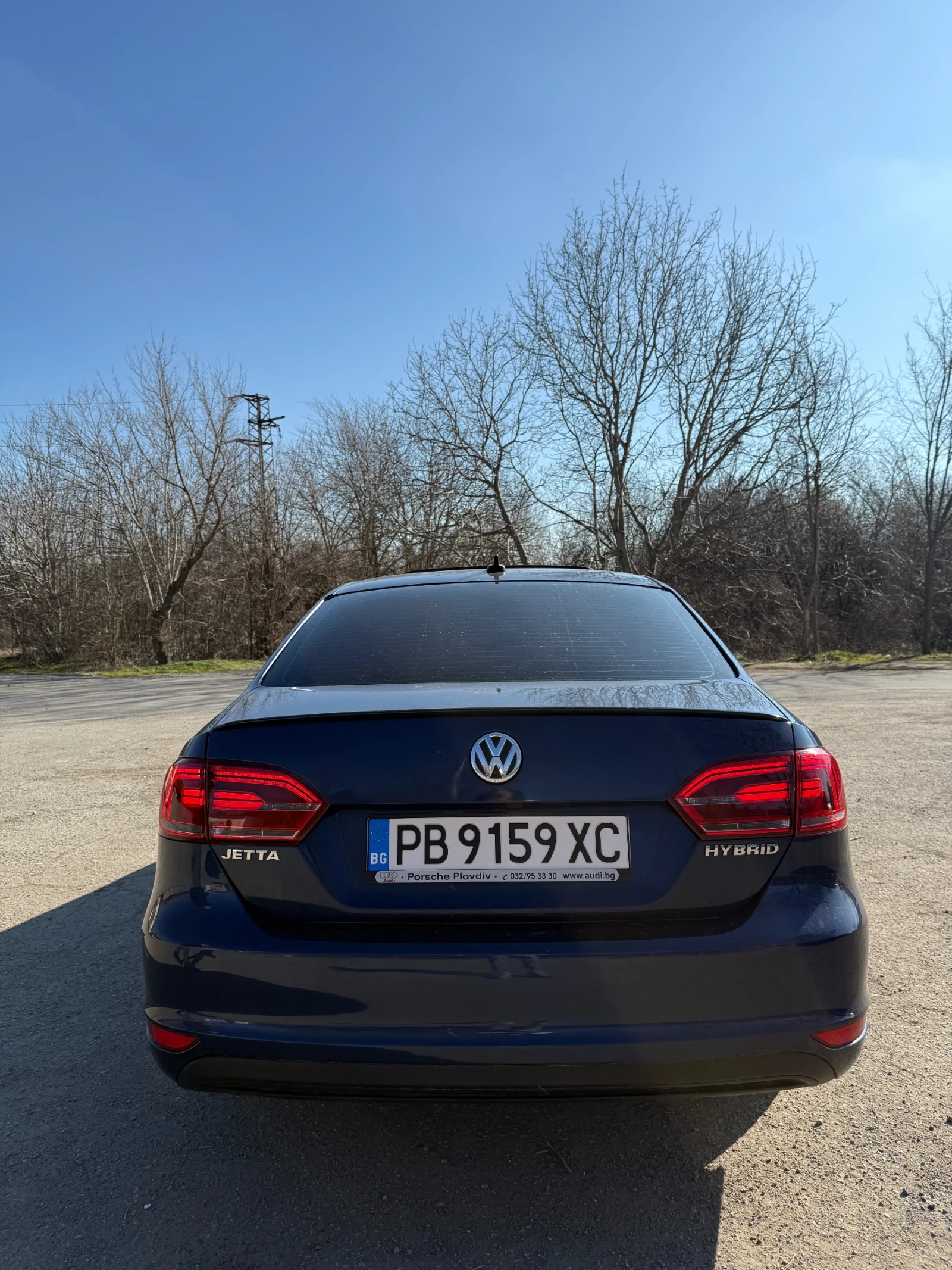 VW Jetta 1.4 TSI Hybrid  - изображение 3