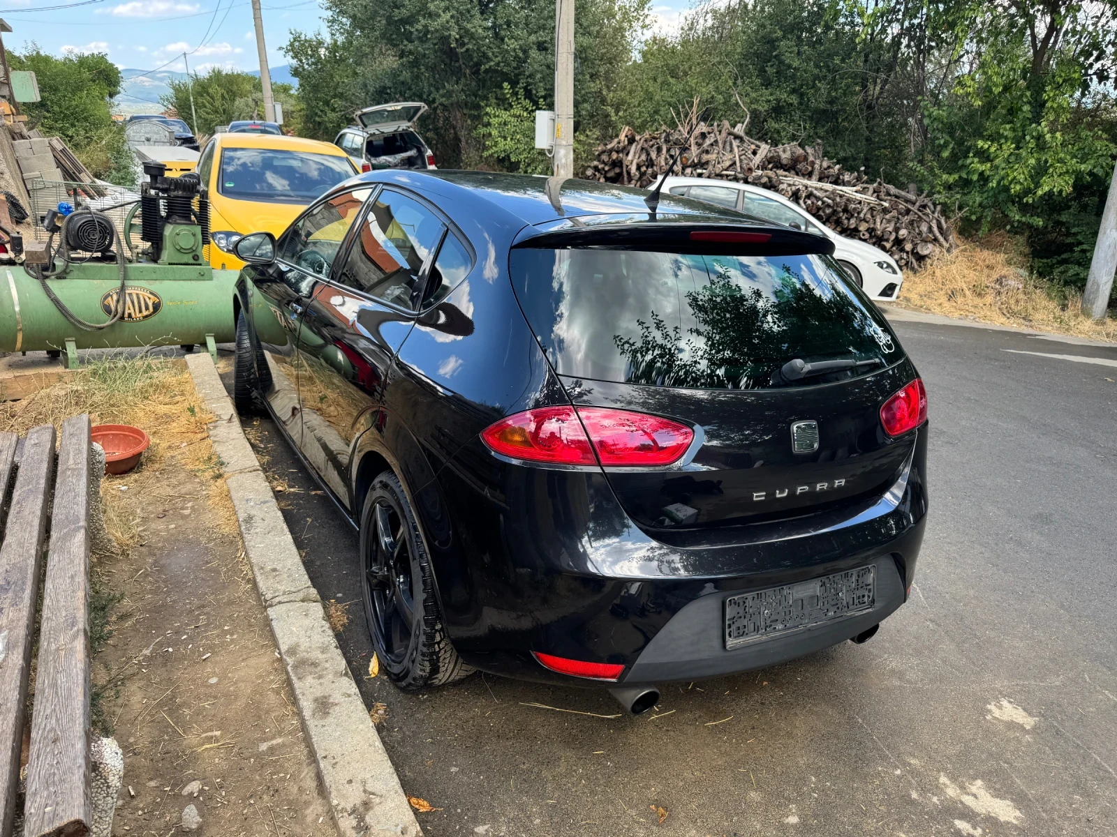 Seat Leon 2.0TFSI Cupra  - изображение 4