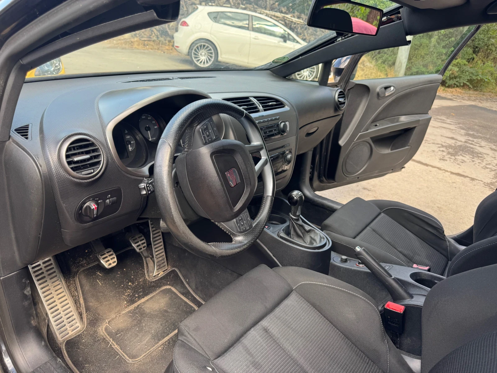 Seat Leon 2.0TFSI Cupra  - изображение 5