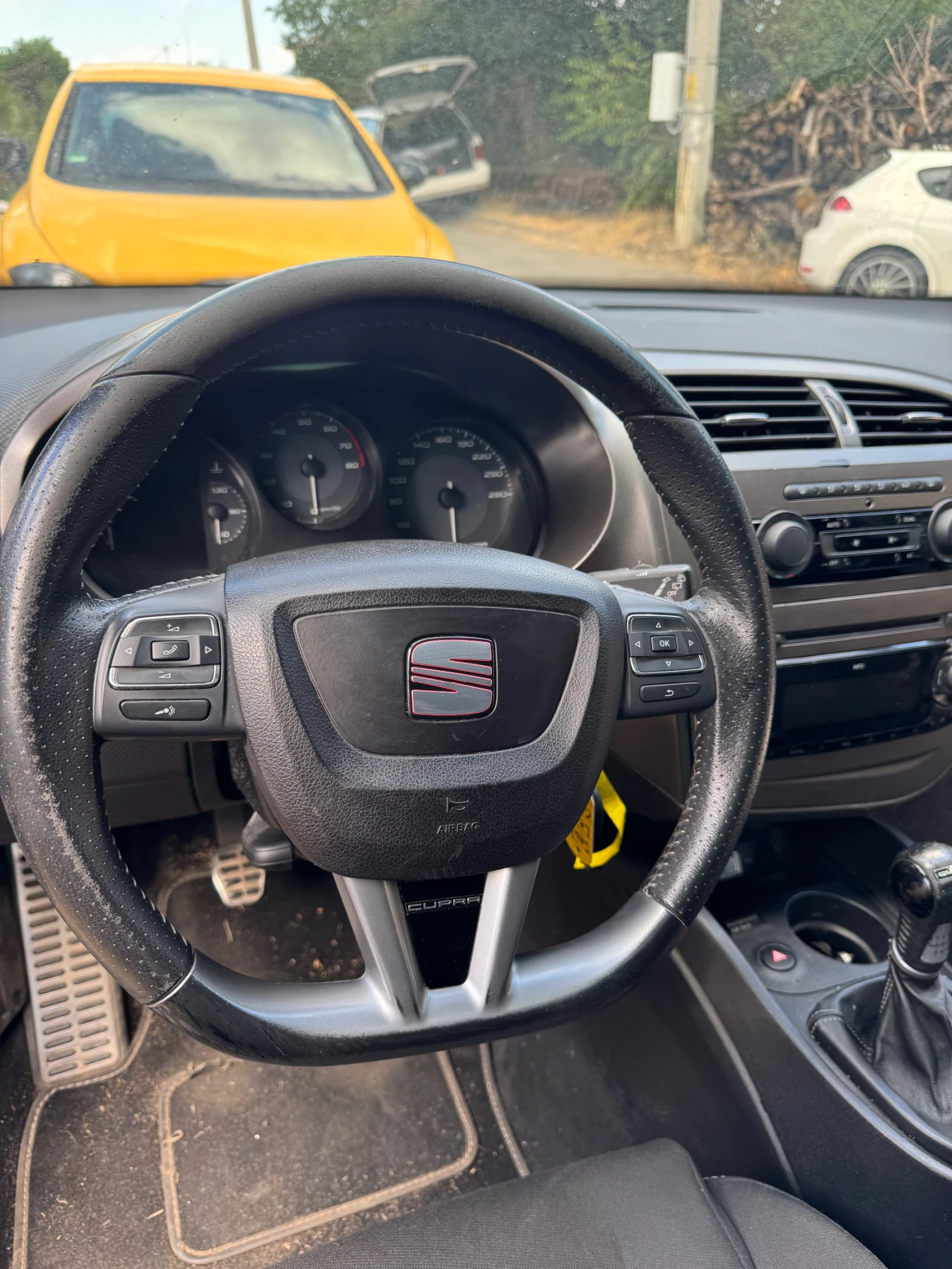 Seat Leon 2.0TFSI Cupra  - изображение 9
