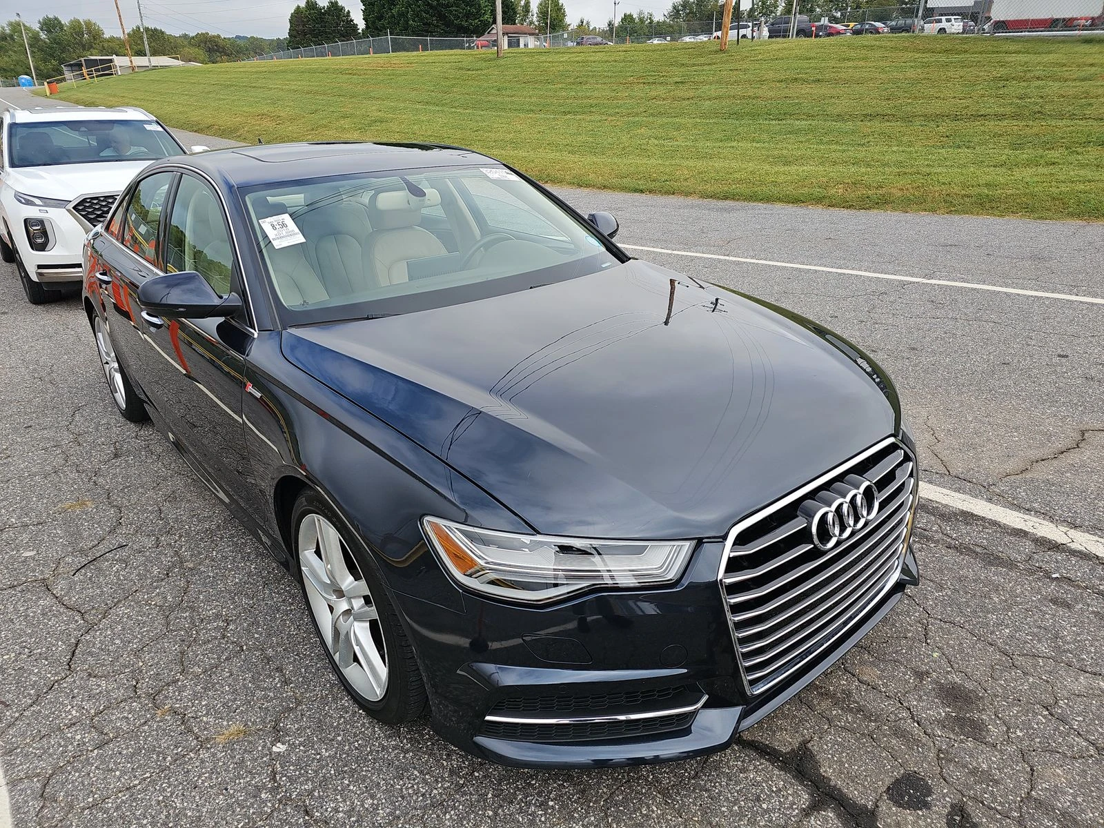 Audi A6 3.0T* MATRIX* ДИСТРОНИК* ХЕДЪП* МАСАЖ* 360КАМЕРА*  - изображение 4