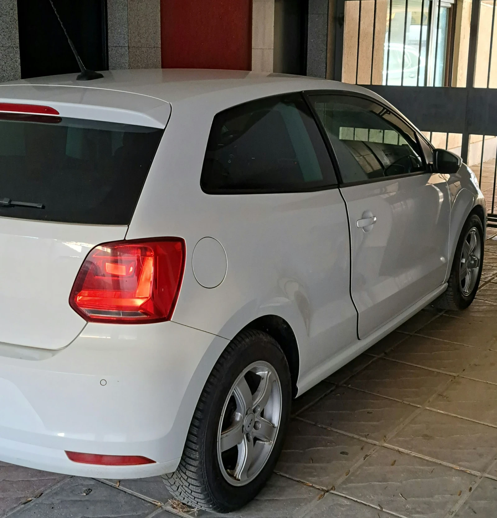 VW Polo 1.4 TDI 105к.с - изображение 5