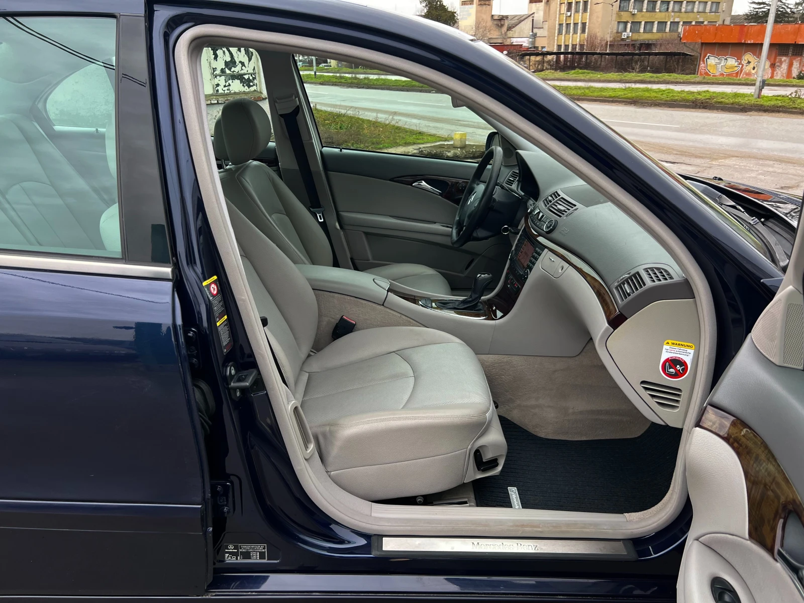 Mercedes-Benz E 280 3.0i-231�.�-4�4 | Mobile.bg � ����������� 12