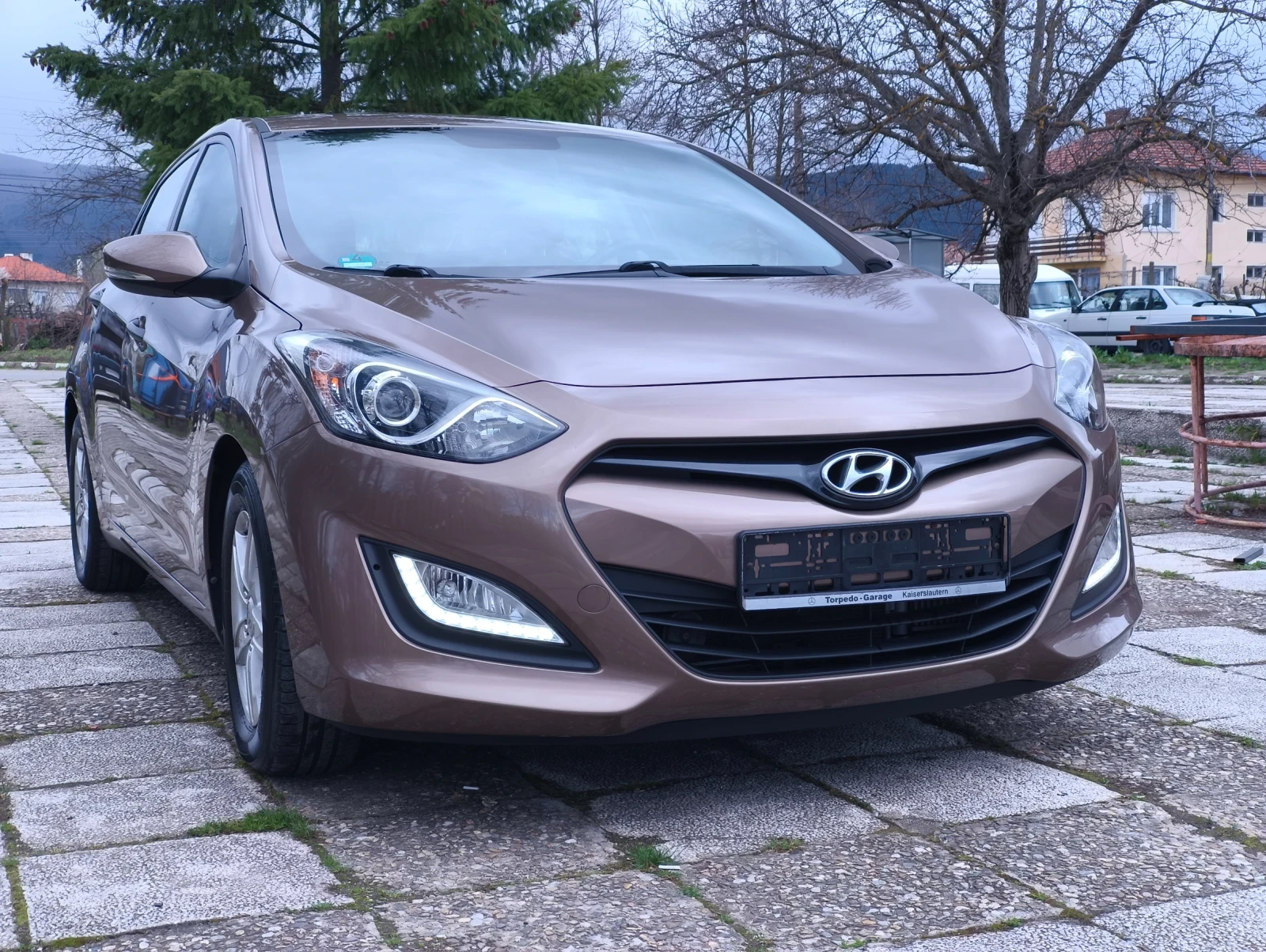 Hyundai I30 1.4 90hp TOP, снимка 2 - Автомобили и джипове - 54089644