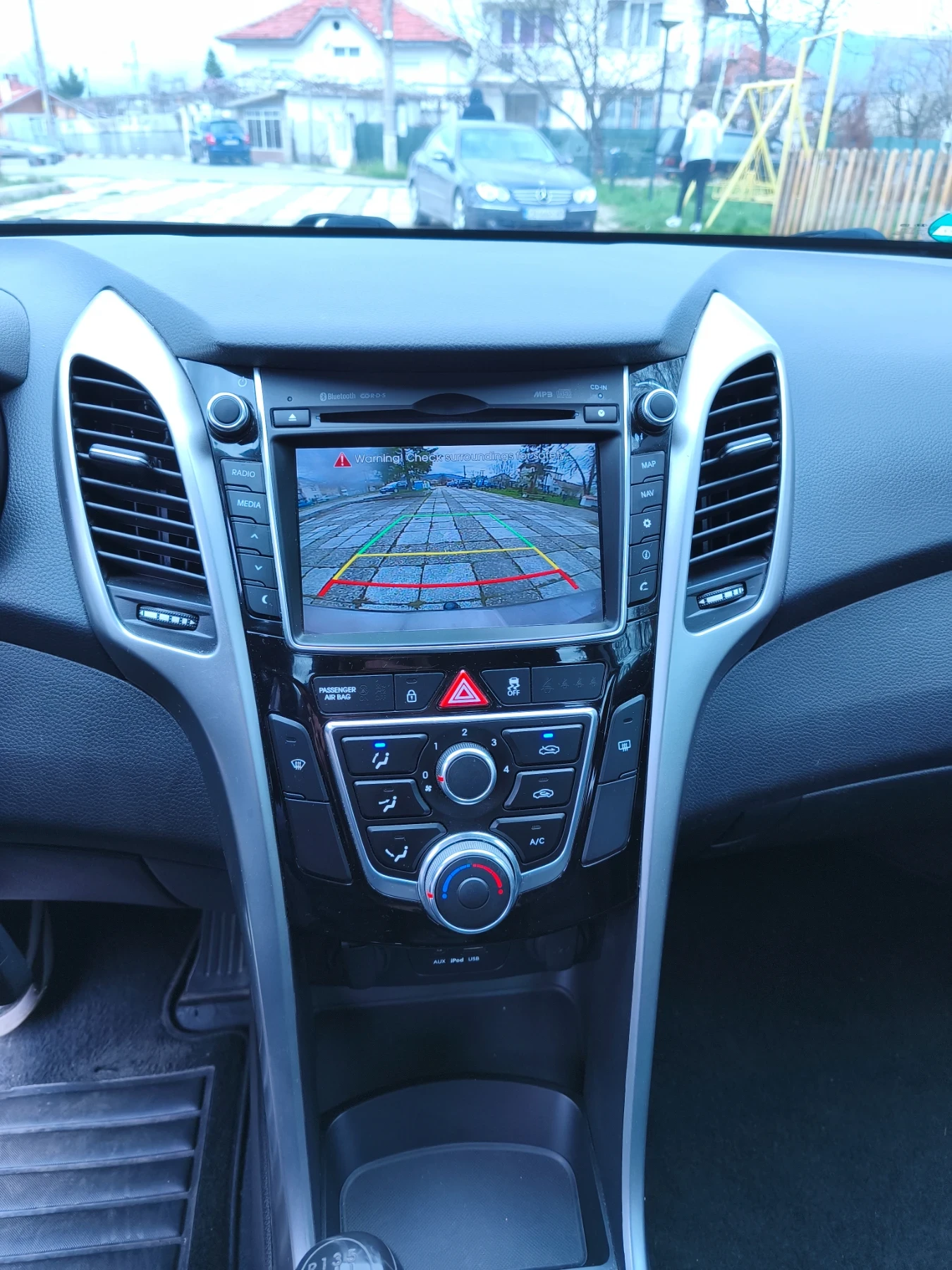 Hyundai I30 1.4 90hp TOP, снимка 13 - Автомобили и джипове - 54089644