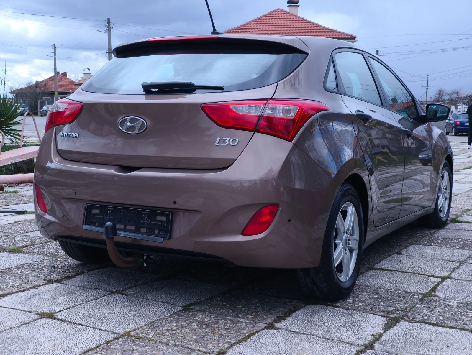 Hyundai I30 1.4 90hp TOP, снимка 4 - Автомобили и джипове - 54089644