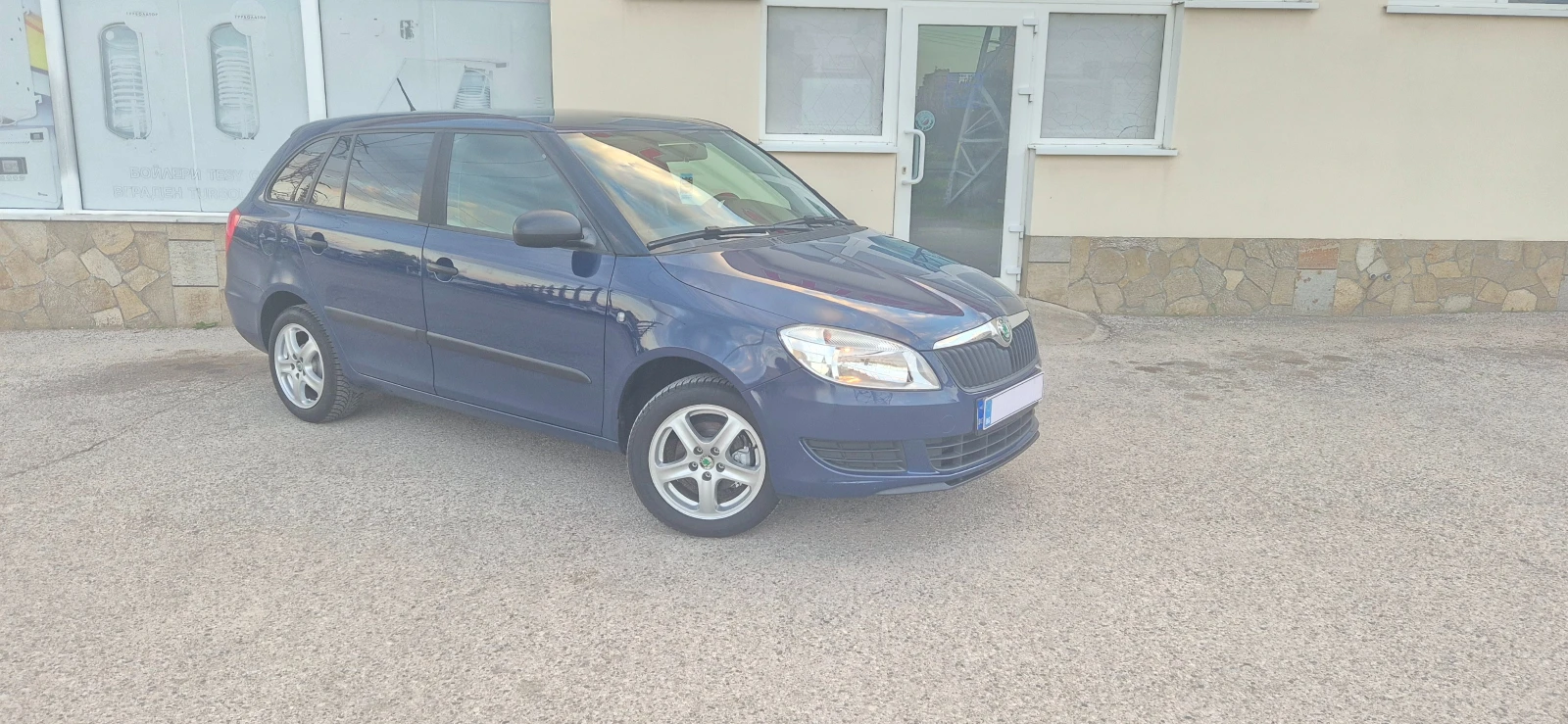 Skoda Fabia 1.2* Клима* 2012г.* Фейс* , снимка 12 - Автомобили и джипове - 54272552
