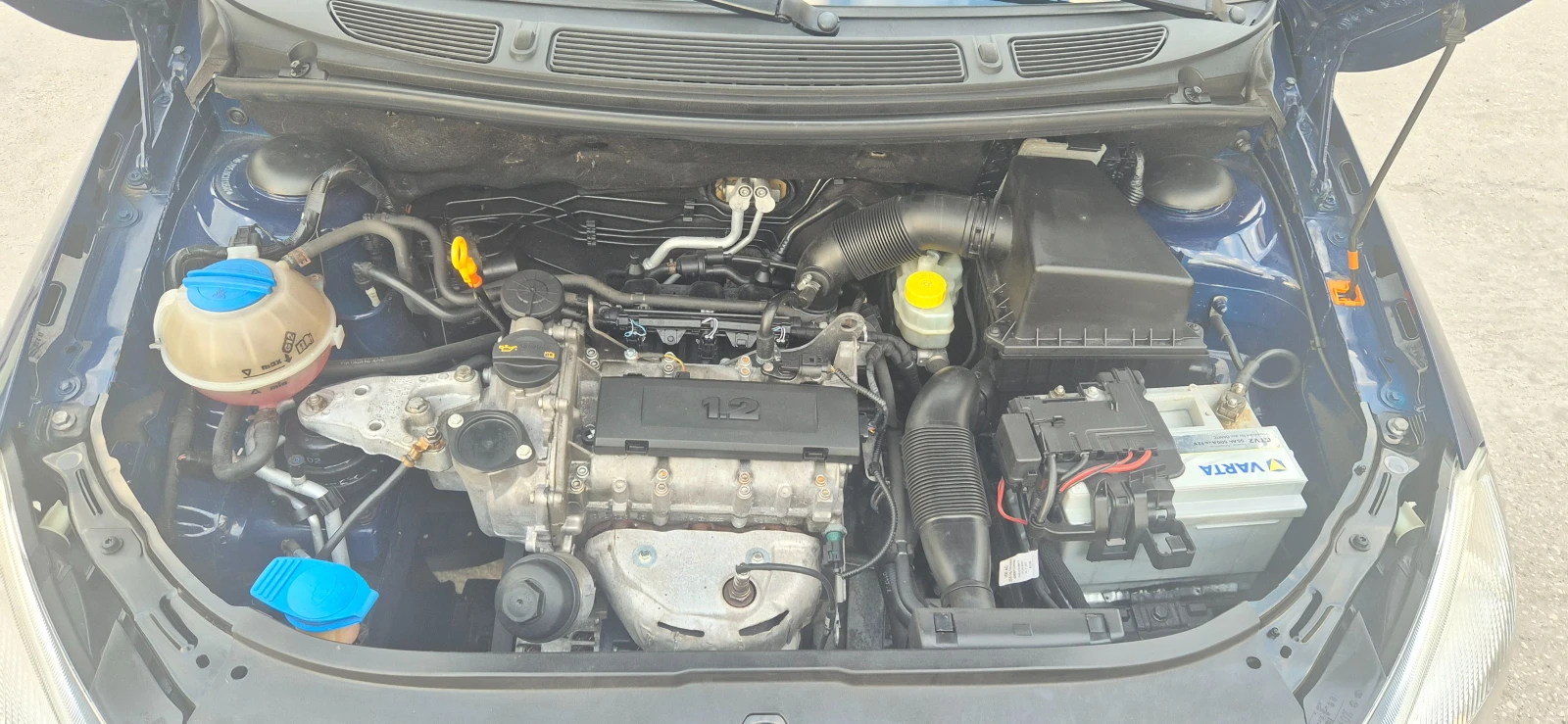 Skoda Fabia 1.2* Клима* 2012г.* Фейс* , снимка 8 - Автомобили и джипове - 54272552