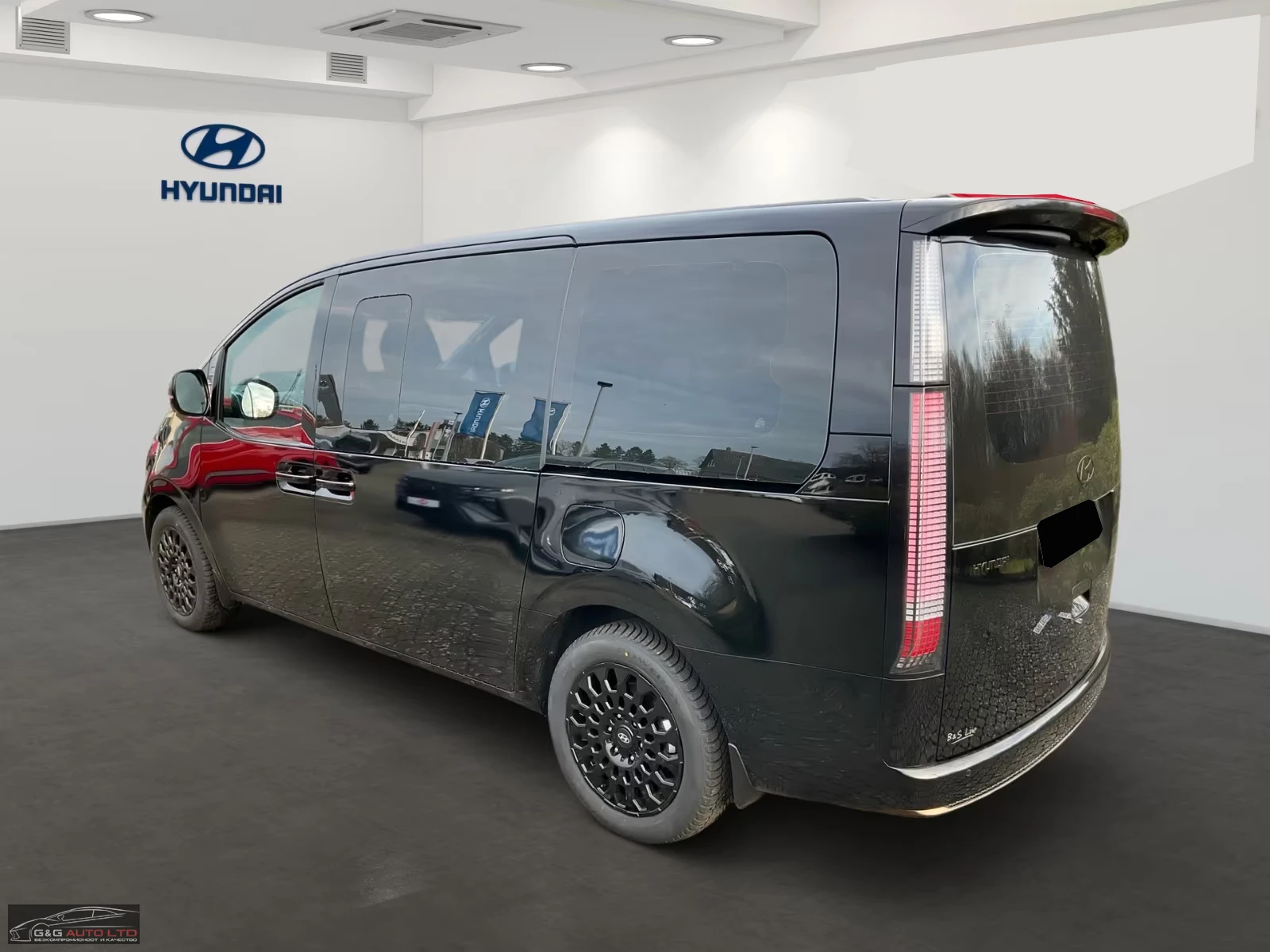 Hyundai Staria STARIA/SIGNATURE/224HP/7МЕСТЕН/360/NAVI/246h, снимка 2 - Автомобили и джипове - 54754861