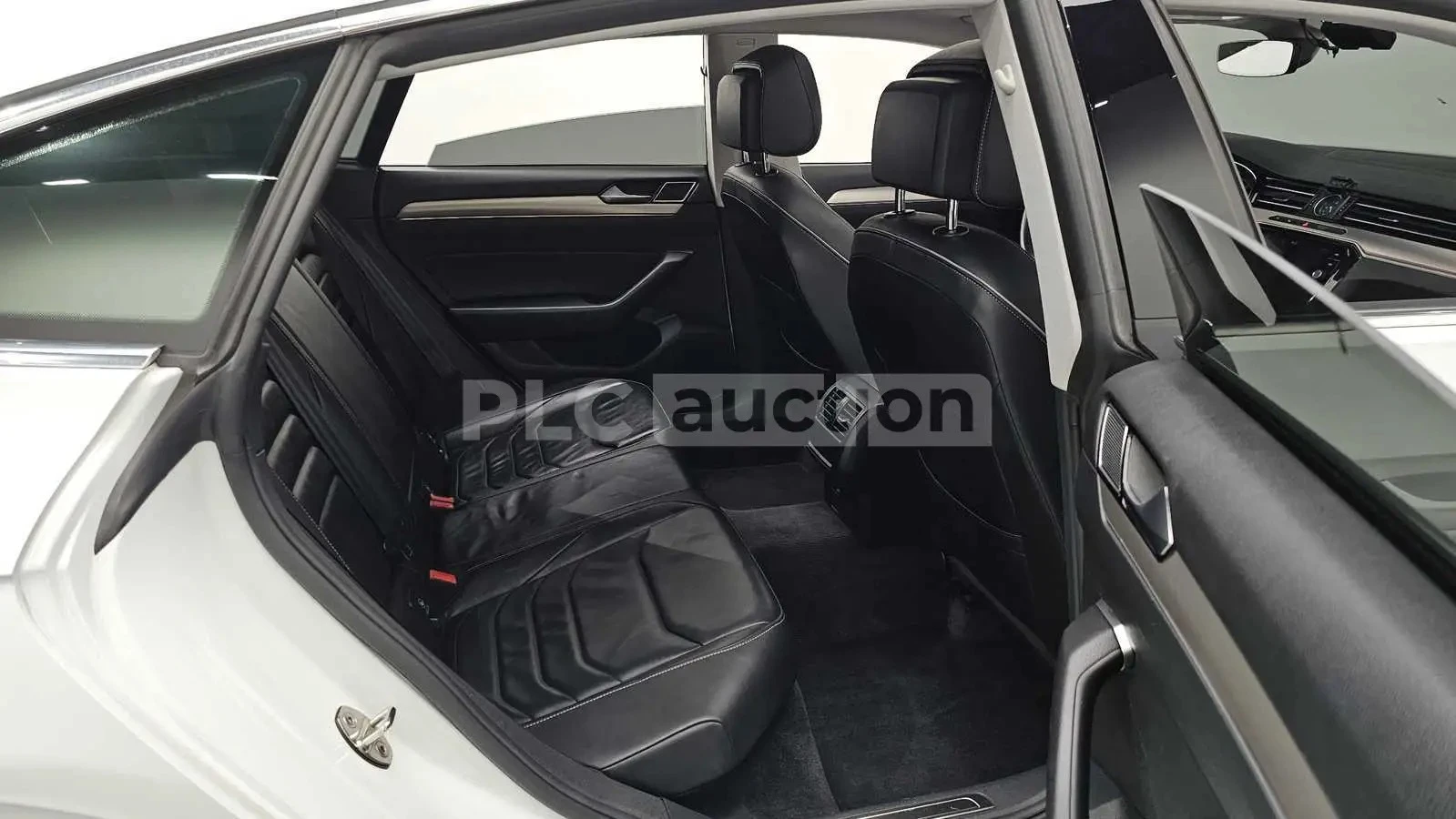 VW Arteon * ОБДУХВАНЕ * ДИСТРОНИК * ПАНОРАМА * , снимка 14 - Автомобили и джипове - 55393821