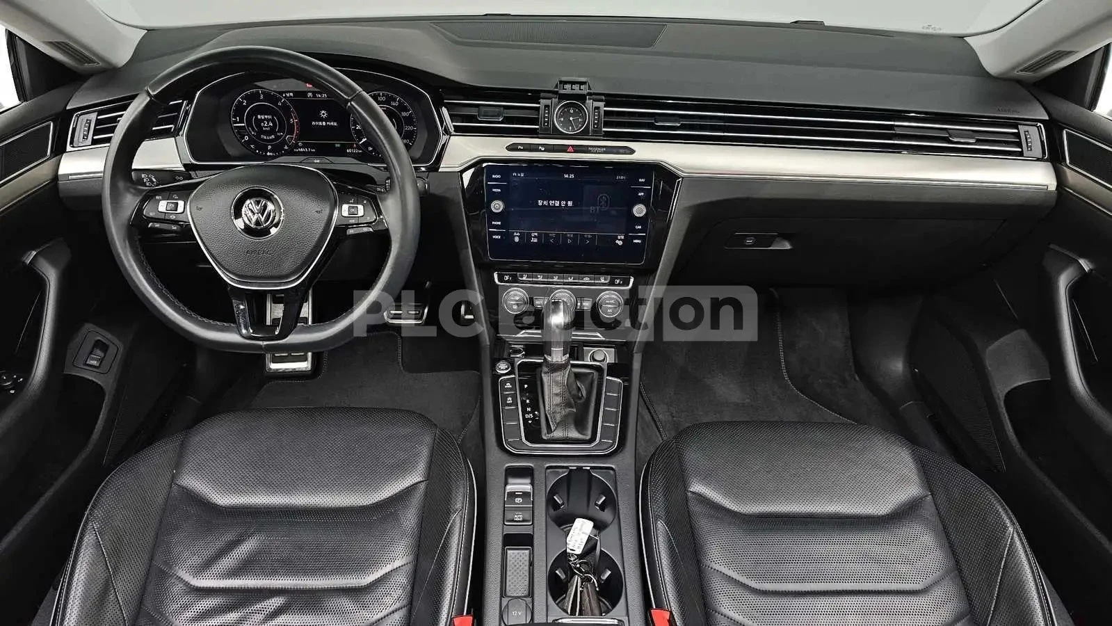 VW Arteon * ОБДУХВАНЕ * ДИСТРОНИК * ПАНОРАМА * , снимка 10 - Автомобили и джипове - 55393821