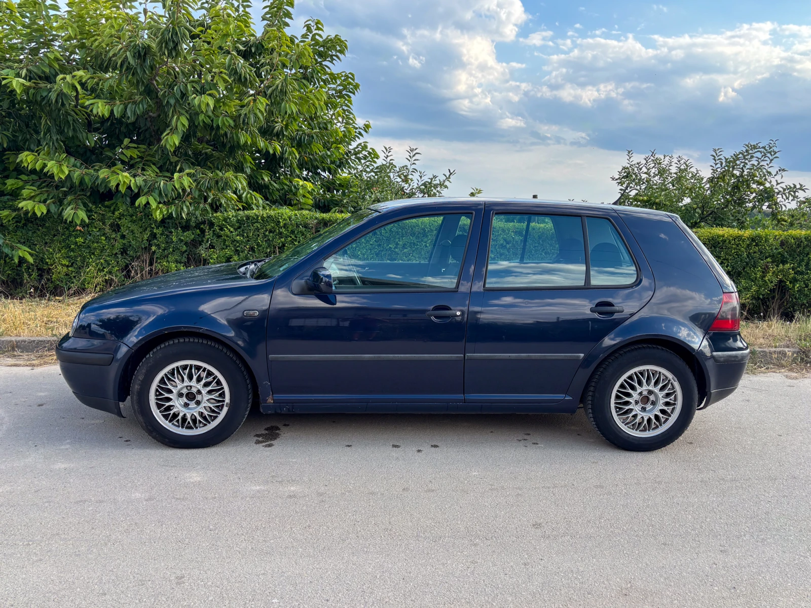 VW Golf, снимка 2 - Автомобили и джипове - 55454494