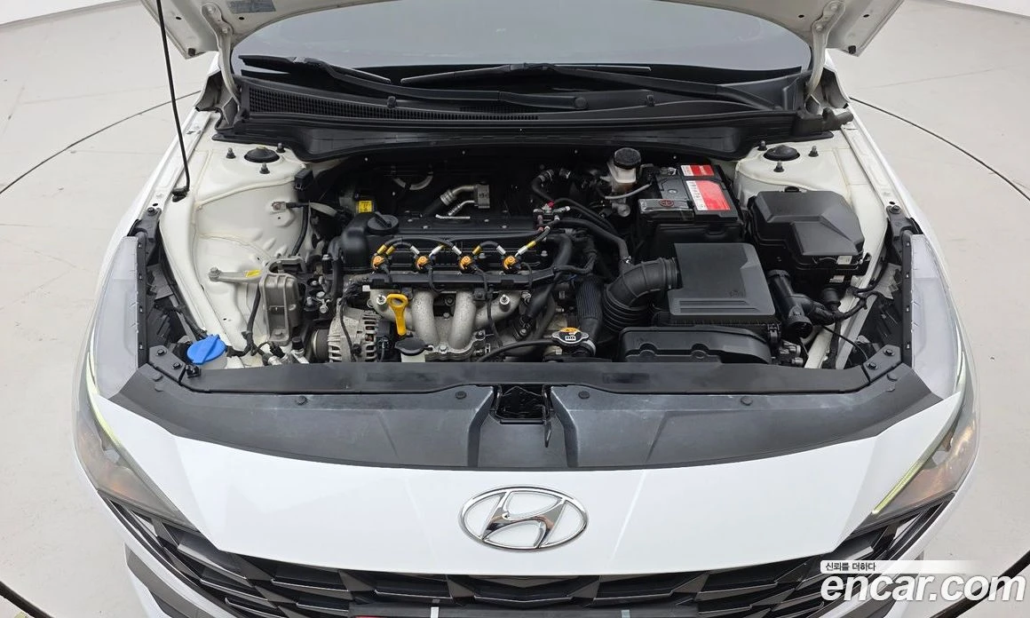 Hyundai Elantra 1.6 LPi Style, снимка 6 - Автомобили и джипове - 55940396