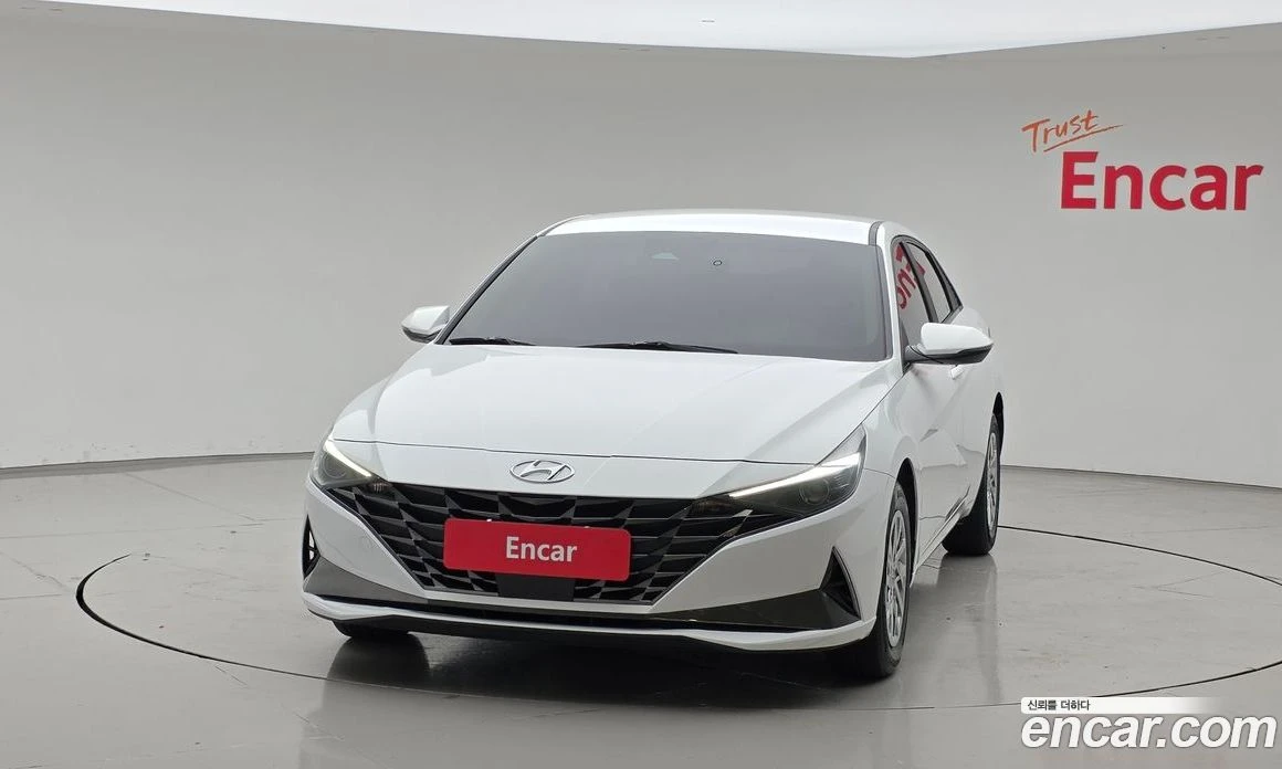 Hyundai Elantra 1.6 LPi Style, снимка 3 - Автомобили и джипове - 55940396