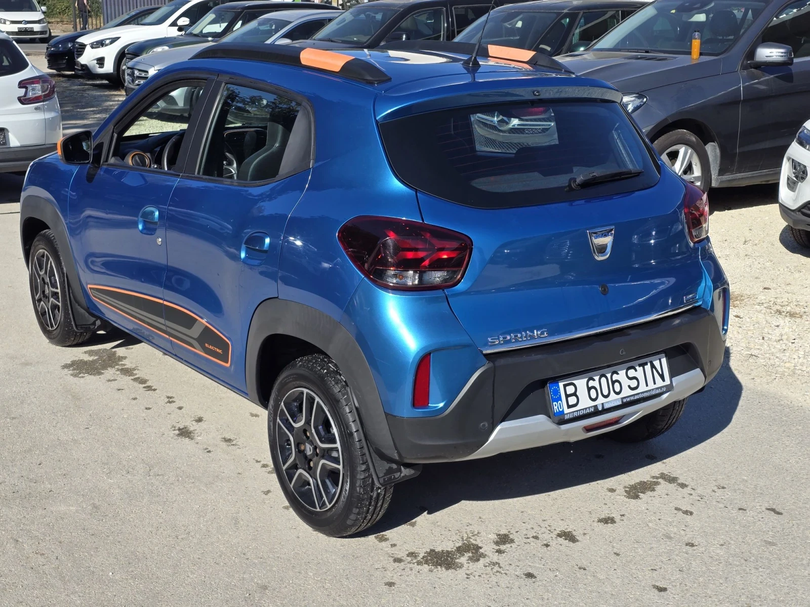 Dacia Spring Comfort Plus 45CCS Гаранция Лизинг, снимка 3 - Автомобили и джипове - 56115480