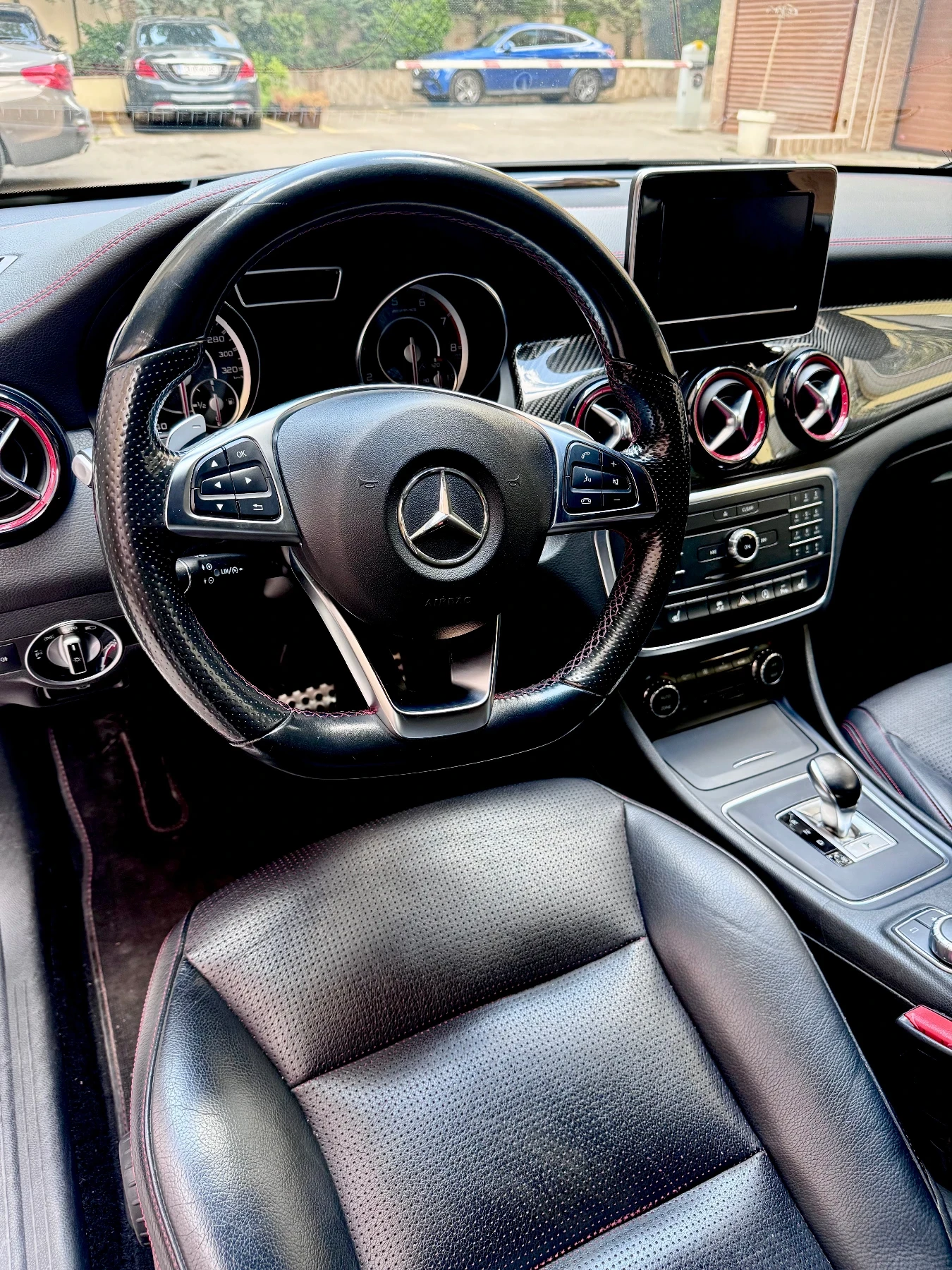 Mercedes-Benz CLA 45 AMG, снимка 5 - Автомобили и джипове - 56144064