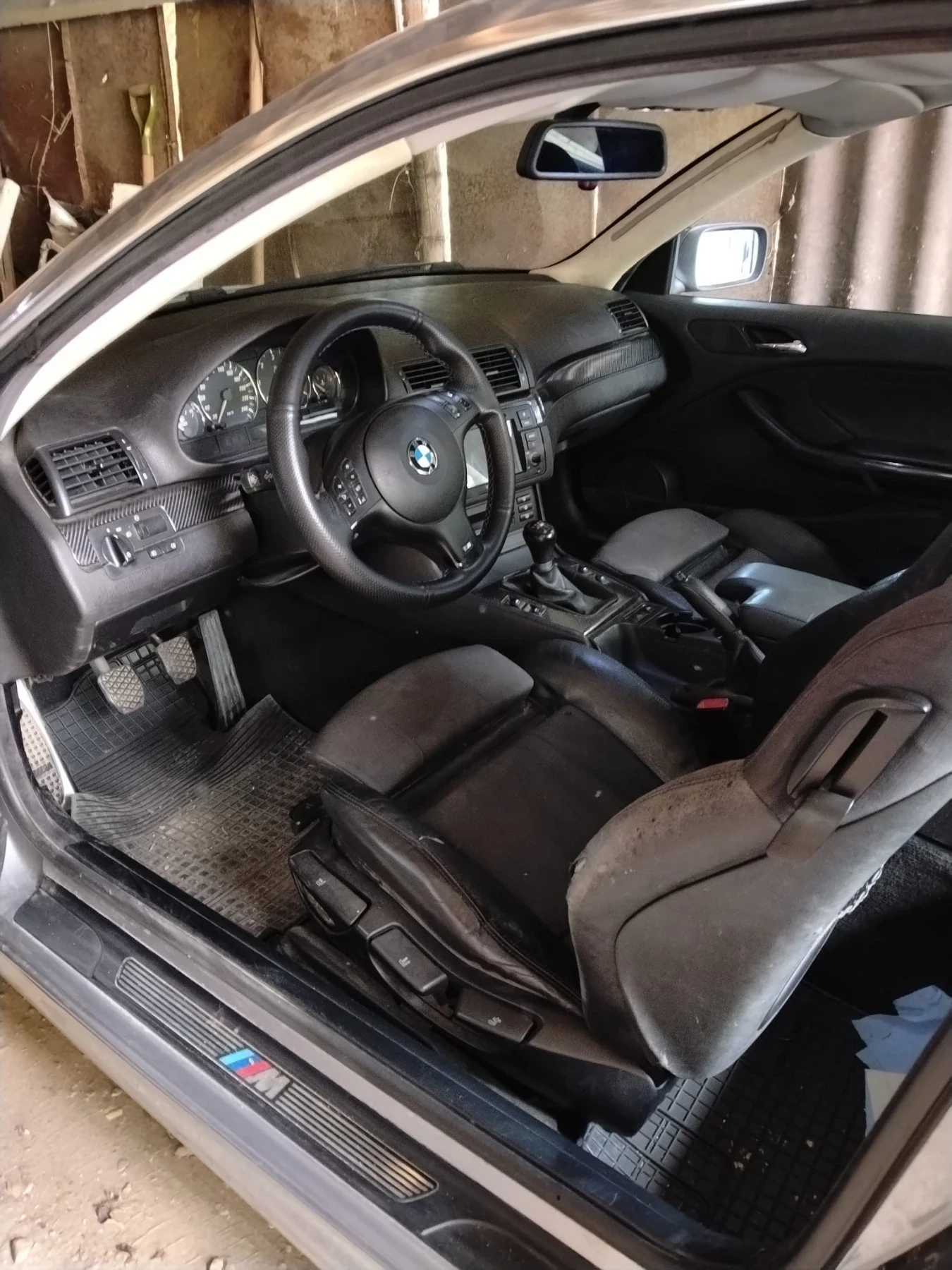 BMW 320, снимка 4 - Автомобили и джипове - 56210255
