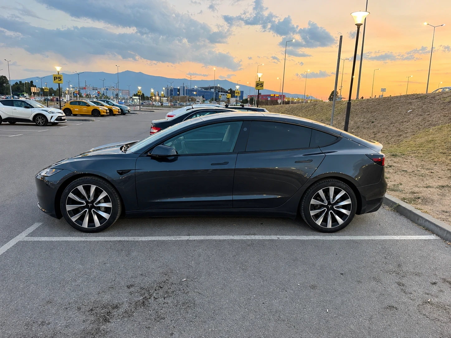 Tesla Model 3 Highland RWD, снимка 6 - Автомобили и джипове - 56270833