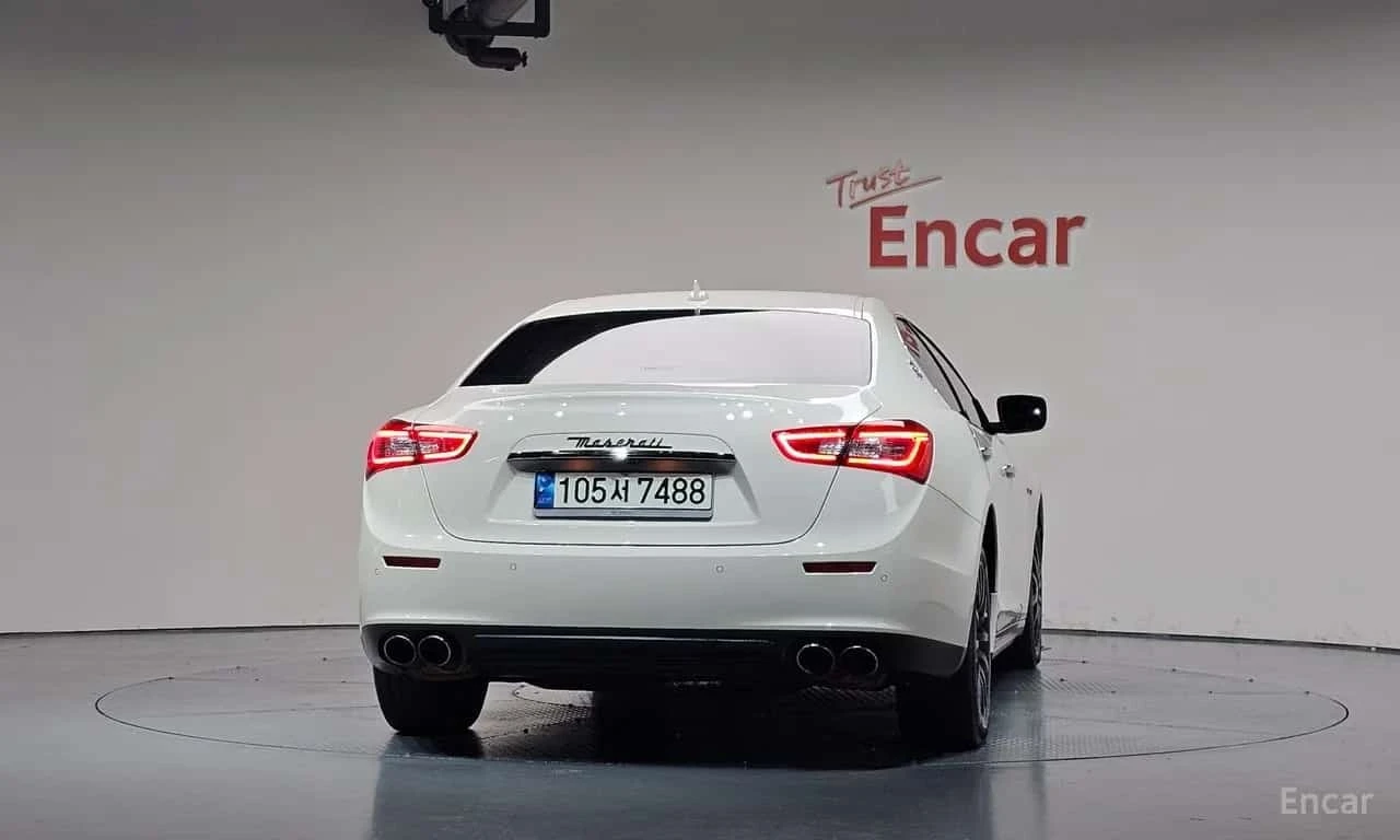 Maserati Ghibli * 3.0 * ЦЕНА ДО БГ, снимка 4 - Автомобили и джипове - 56684201