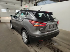 Nissan Qashqai * АВТО КРЕДИТ* ЦЕНА ДО БГ * Сервизна история *  - 31200 лв. / 15952.31 € - 71500684 6