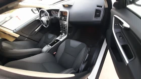 Volvo XC60 2.0 D4 - SWISS , снимка 11