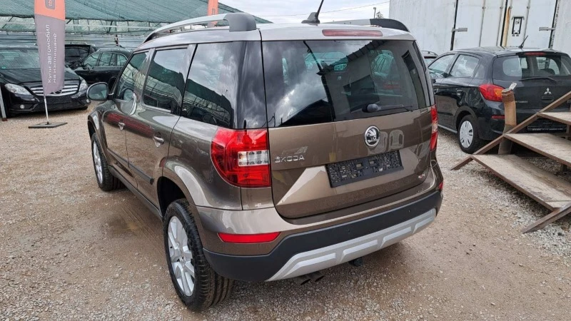 Skoda Yeti 2.0TDI Outdoor 4x4 NOV VNOS GERMANY, снимка 7 - Автомобили и джипове - 45536496